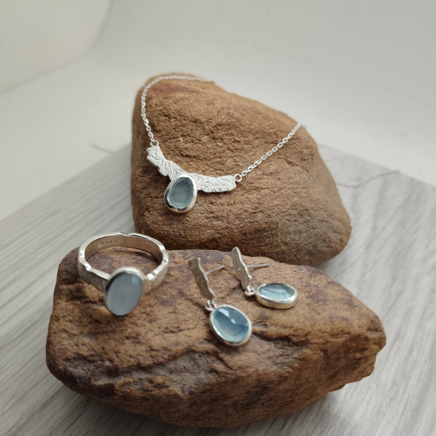 Chalcedony & Textured Silver Jewellery Collection