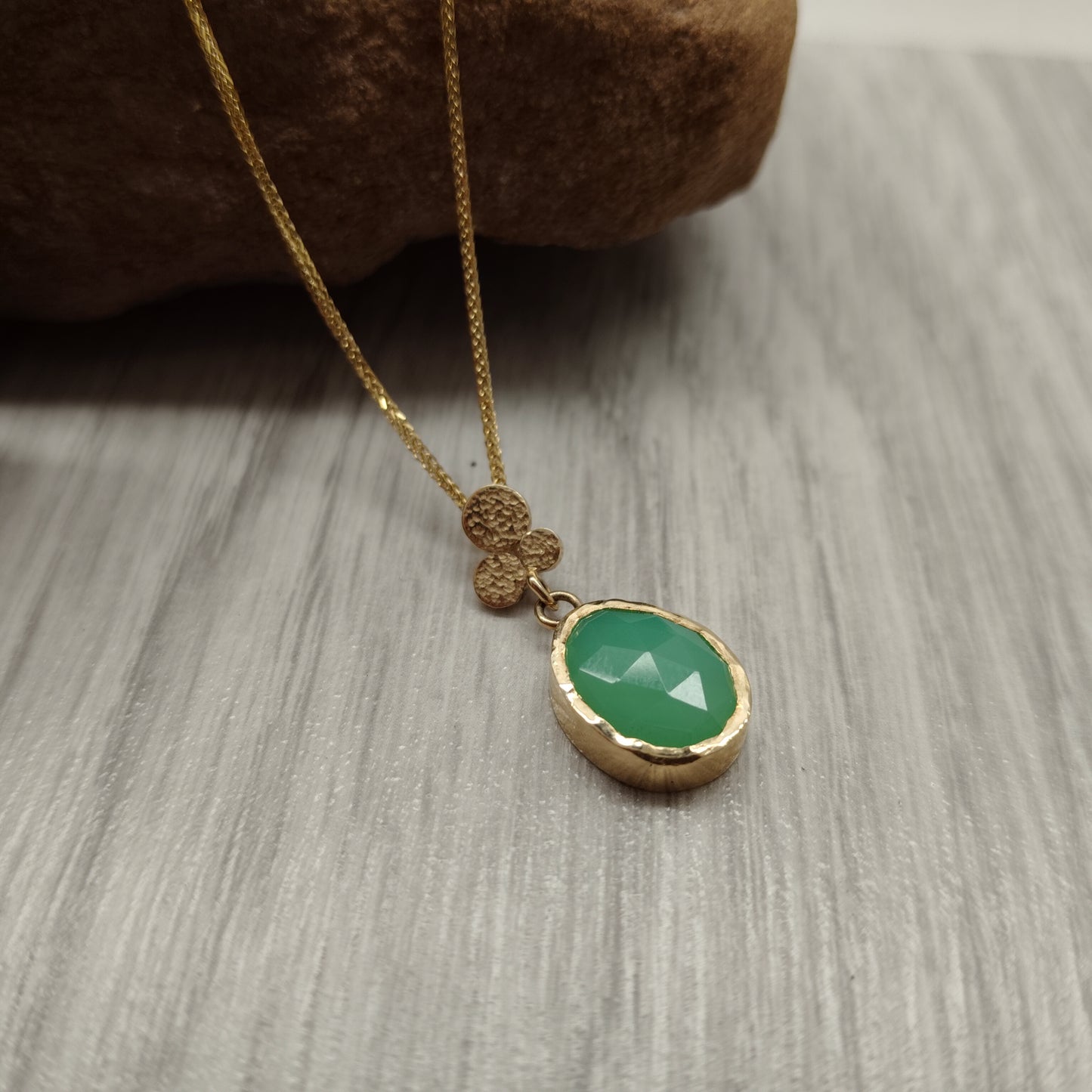 Flat Cut Chrysoprase Pendant in Textured 9ct Gold