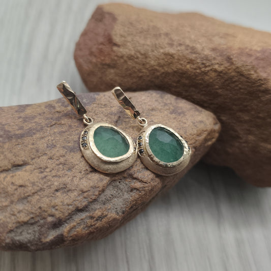 Aventurine & Black Moissanite Drop Earrings in Textured 9ct Gold